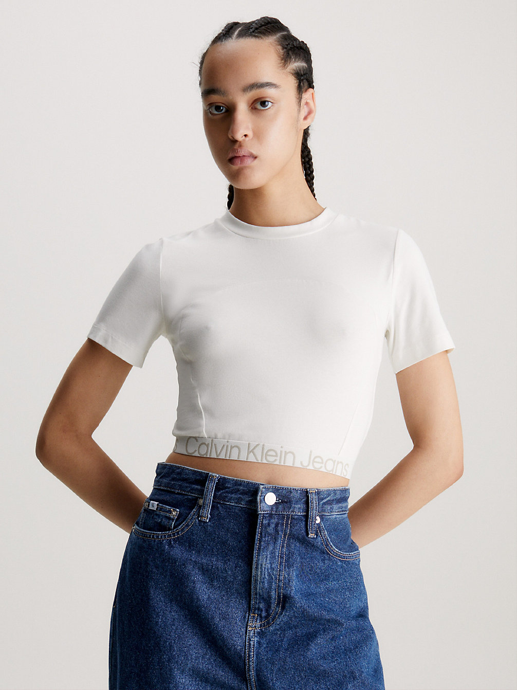 IVORY / PLAZA TAUPE Slim Cropped T-Shirt Mit Logo undefined Damen Calvin Klein