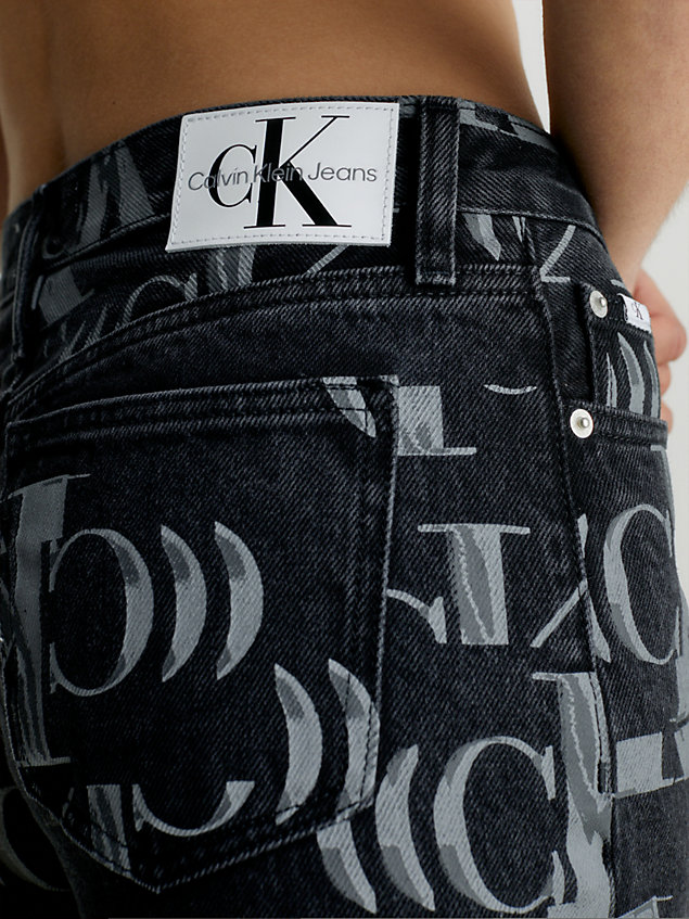 black straight jeans mit durchgehendem logo für damen - calvin klein jeans