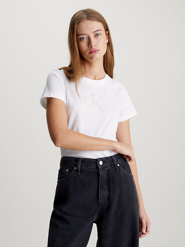 t-shirt con monogramma slim pvhwhite da donne calvin klein jeans