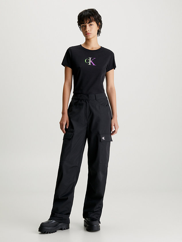 black wąski gradientowy t-shirt z logo dla kobiety - calvin klein jeans