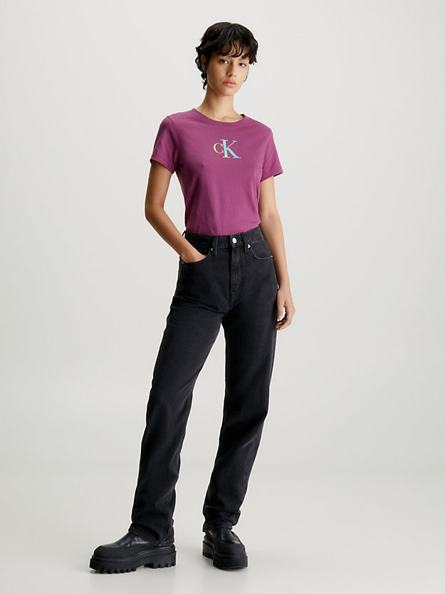 amaranth wąski gradientowy t-shirt z logo dla kobiety - calvin klein jeans