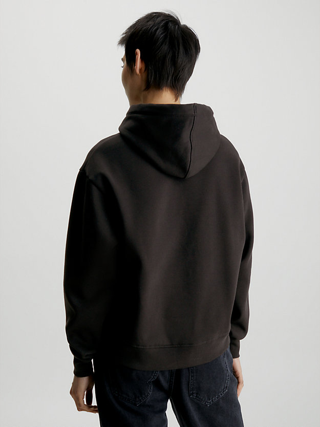 ck black bluza z kapturem oversize z gradientowym logo dla kobiety - calvin klein jeans