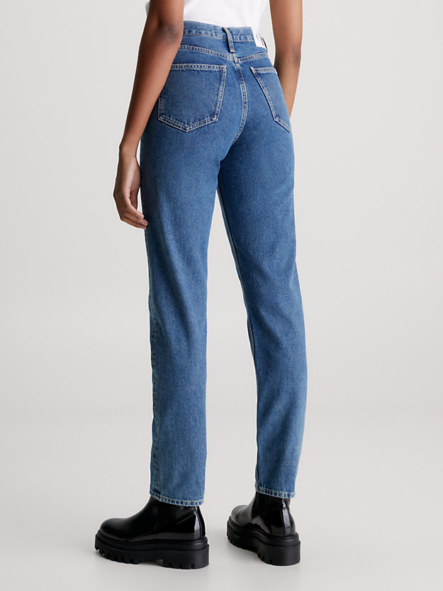 jean slim droit authentique denim medium pour femmes calvin klein jeans