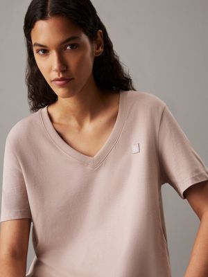 goat monogram badge v-neck t-shirt for women calvin klein jeans