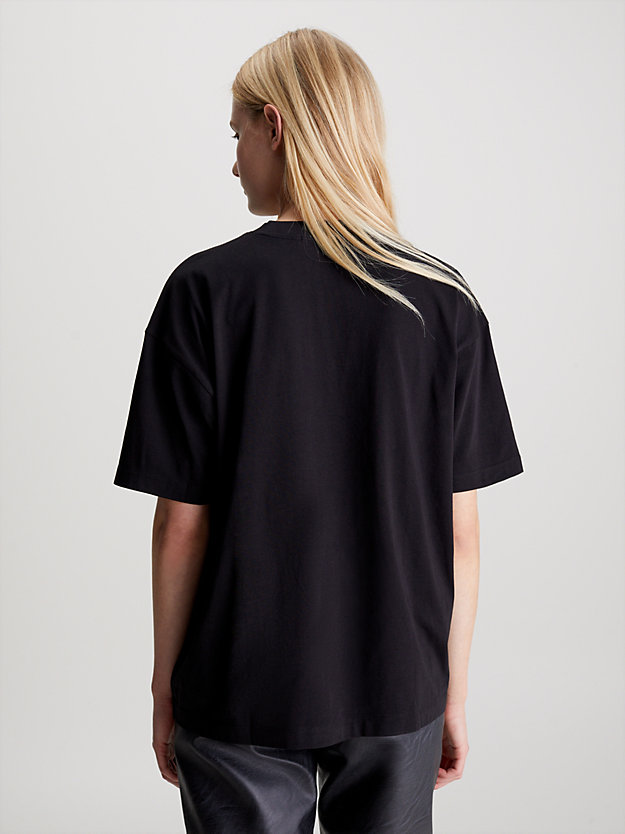 camiseta boyfriend de algodón con insignia ck black de mujeres calvin klein jeans