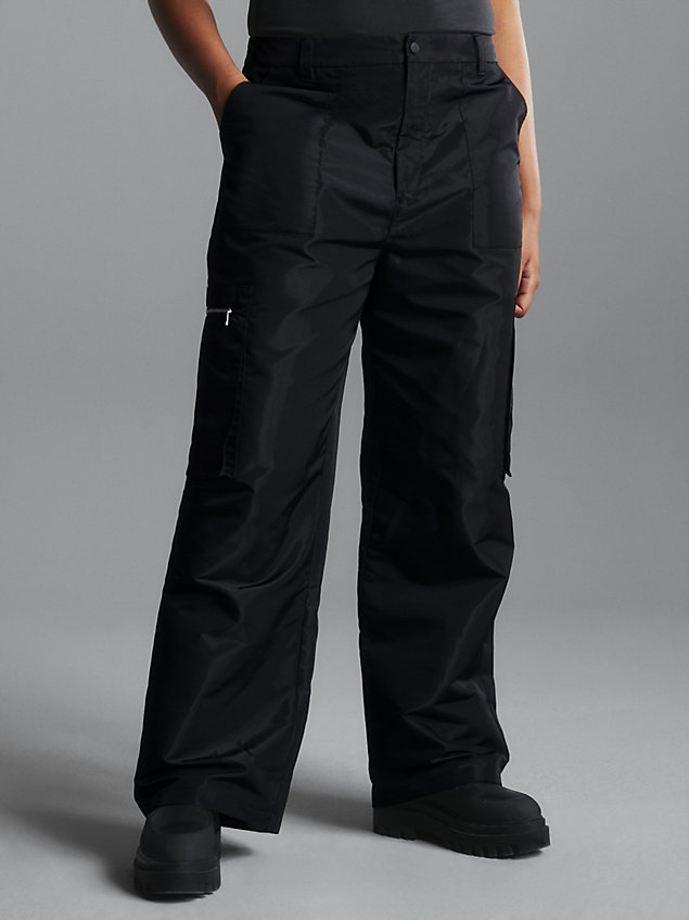 pantalon cargo droit black pour femmes calvin klein jeans