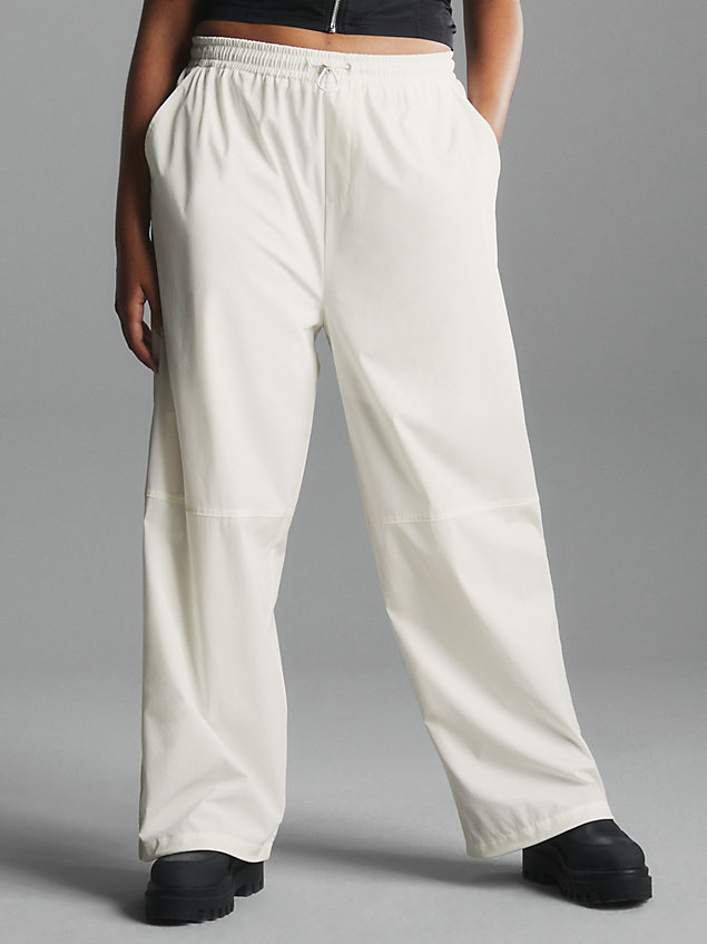 pantalones parachute de pierna ancha white de mujer calvin klein jeans