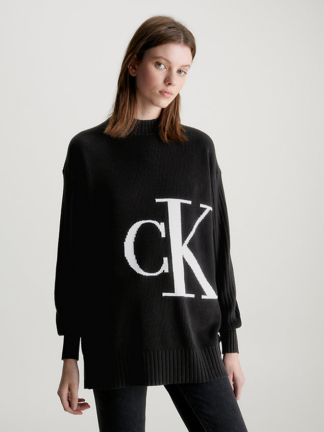 black swobodny sweter z bawełny z monogramem dla kobiety - calvin klein jeans