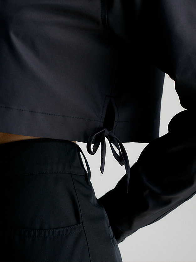 two tone black grey cropped nylon overhemd met trekkoord voor dames - calvin klein jeans