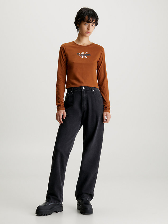 brown t-shirt met lange mouwen en logo voor dames - calvin klein jeans