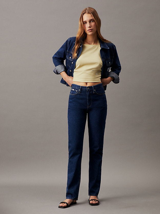 jean slim straight authentique denim dark pour femmes calvin klein jeans