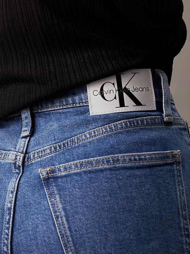 jean straight high rise denim medium pour femmes calvin klein jeans