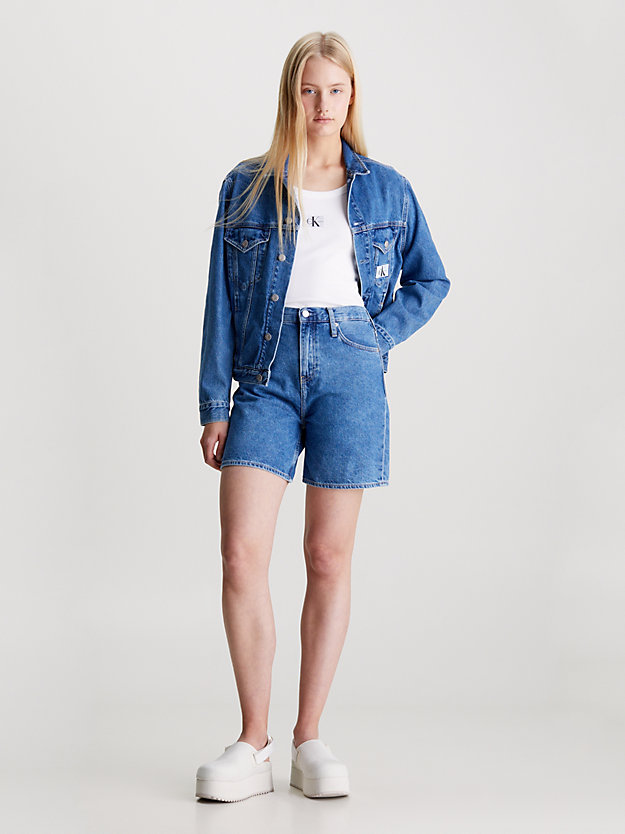 short mom en jean denim medium pour femmes calvin klein jeans