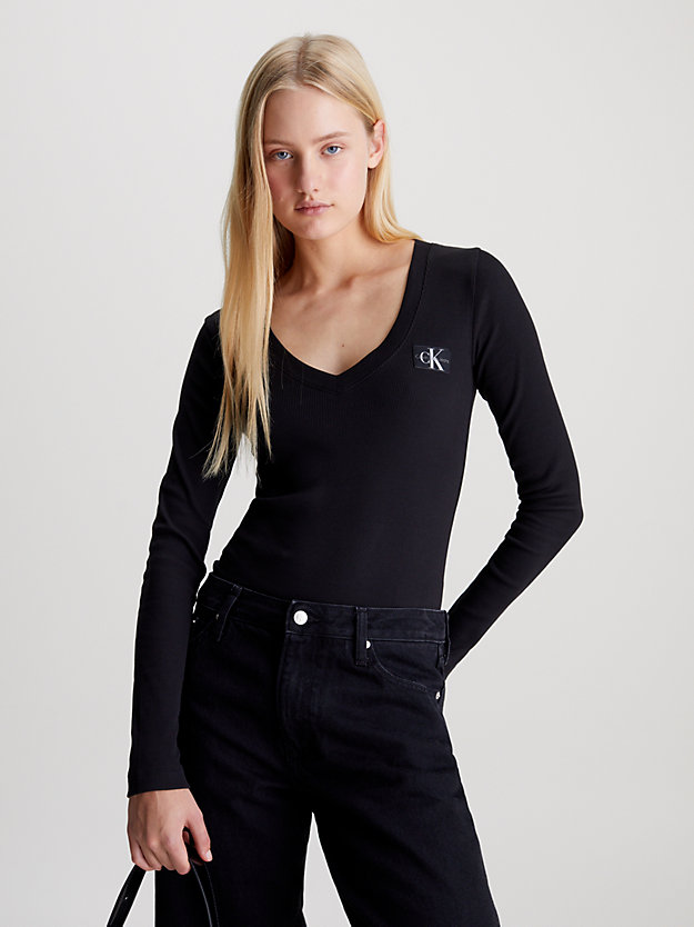 t-shirt à manches longues et col en v ck black pour femmes calvin klein jeans