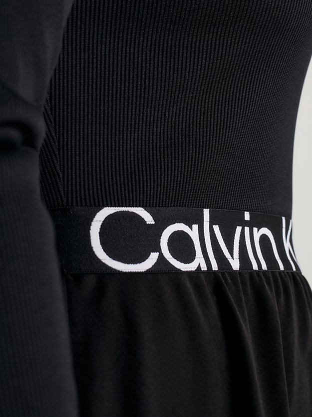 ck black minikleid mit logo tape in großen größen für damen - calvin klein jeans