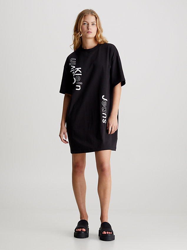 black sukienka typu t-shirt boyfriend z logo dla kobiety - calvin klein jeans
