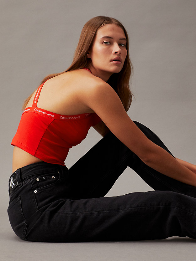 débardeur court logo tape fiery red pour femmes calvin klein jeans
