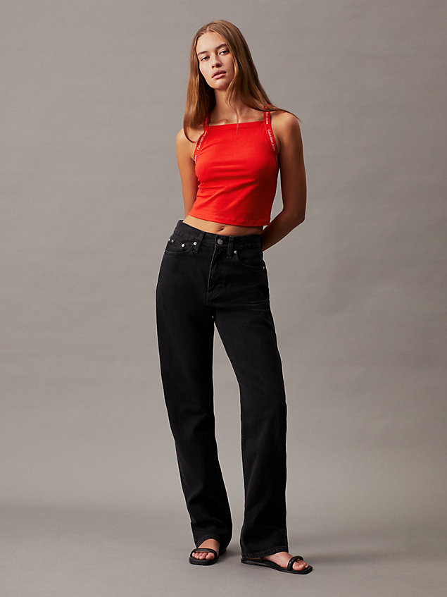 red top bez rękawów o skróconym kroju z taśmą z logo dla kobiety - calvin klein jeans