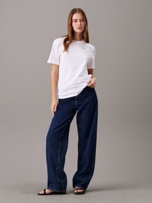 camiseta de algodón con insignia bright white de mujeres calvin klein jeans