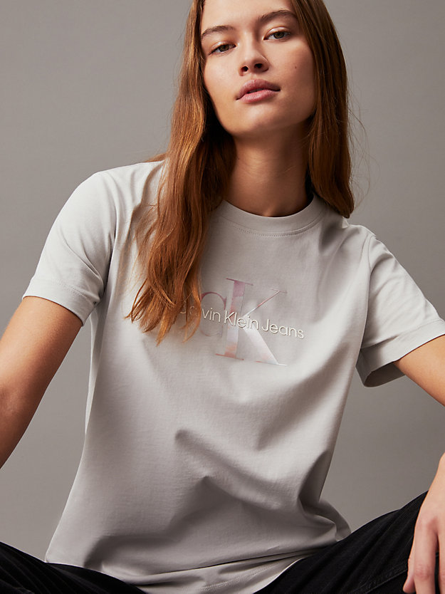 t-shirt avec logo iridescent lunar rock pour femmes calvin klein jeans