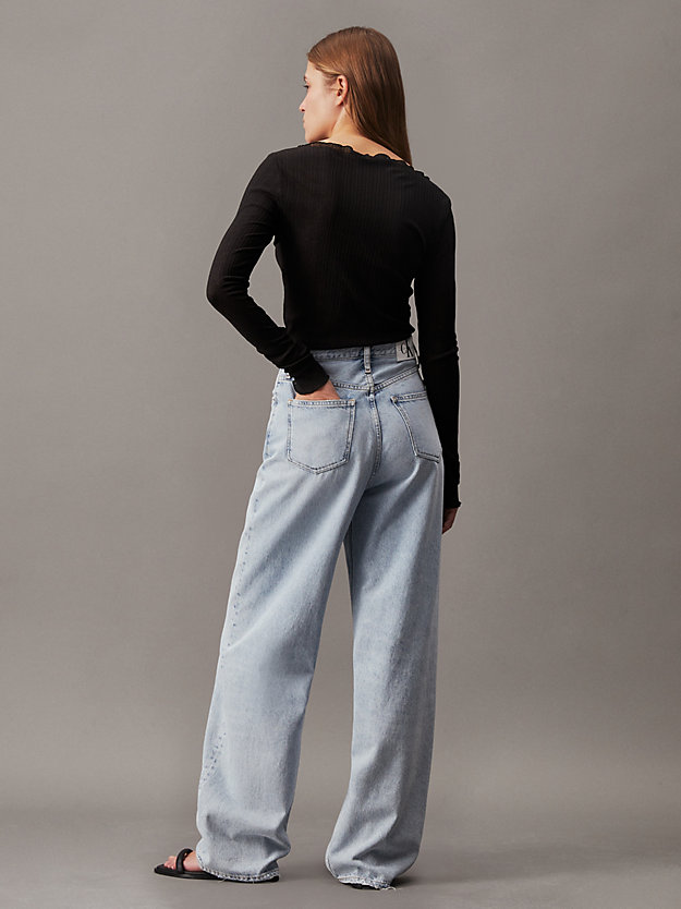 jean relaxed high rise denim light pour femmes calvin klein jeans