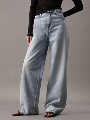 Women's Jeans - Mom Jeans, Wide-Leg & More | Up to 50% off