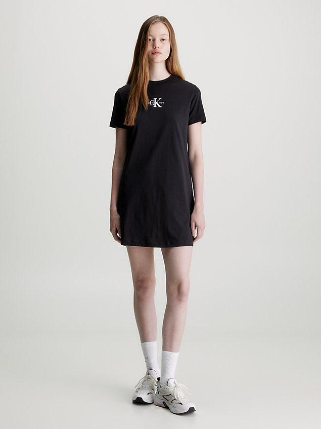 black sukienka boyfriend typu t-shirt z monogramem dla kobiety - calvin klein jeans