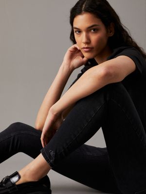 jean super skinny high rise longueur cheville denim black pour femmes calvin klein jeans