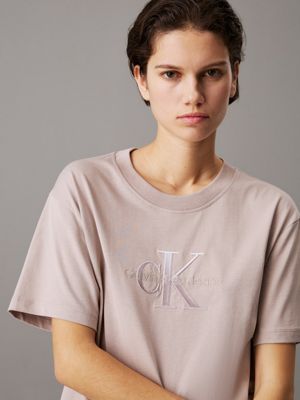 atmosphere relaxed monogram t-shirt for women calvin klein jeans