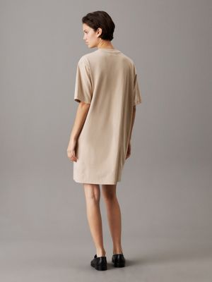 white pepper oversized t-shirt dress for women calvin klein jeans