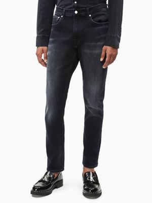 CKJ 056 Athletic Tapered Jeans Calvin 