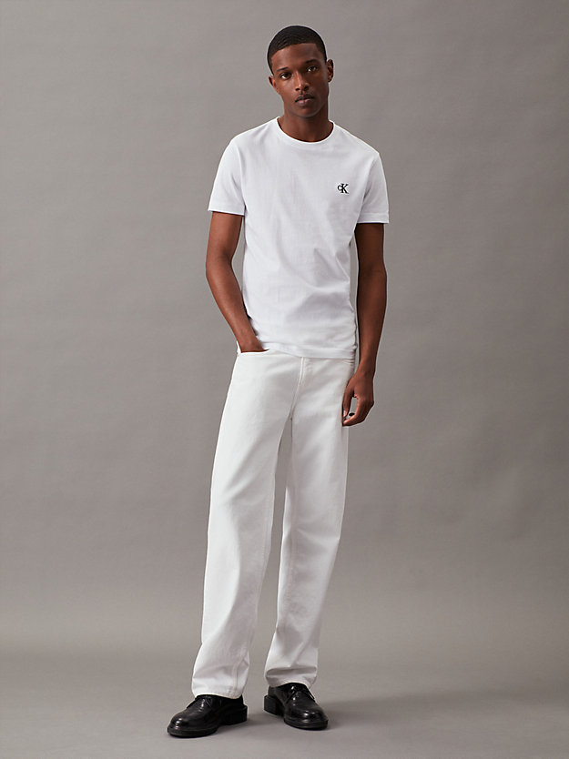 bright white slim organic cotton t-shirt for men calvin klein jeans