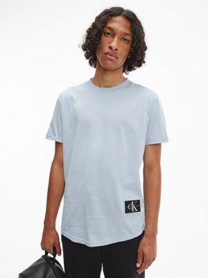 men's shirt with curved bottom