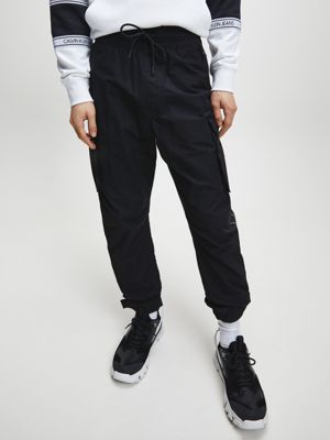 oversized cargo jeans