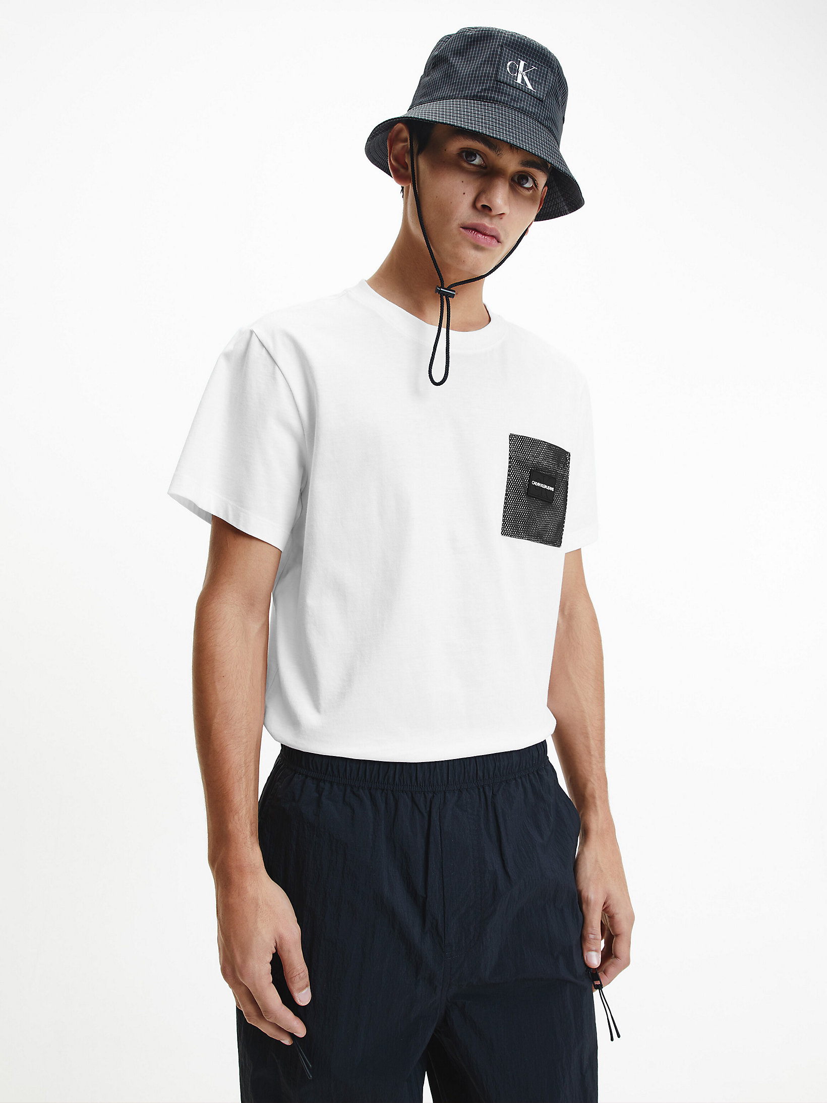 Organic Cotton Boxy Pocket T-shirt Calvin Klein® | J30J320216YAF