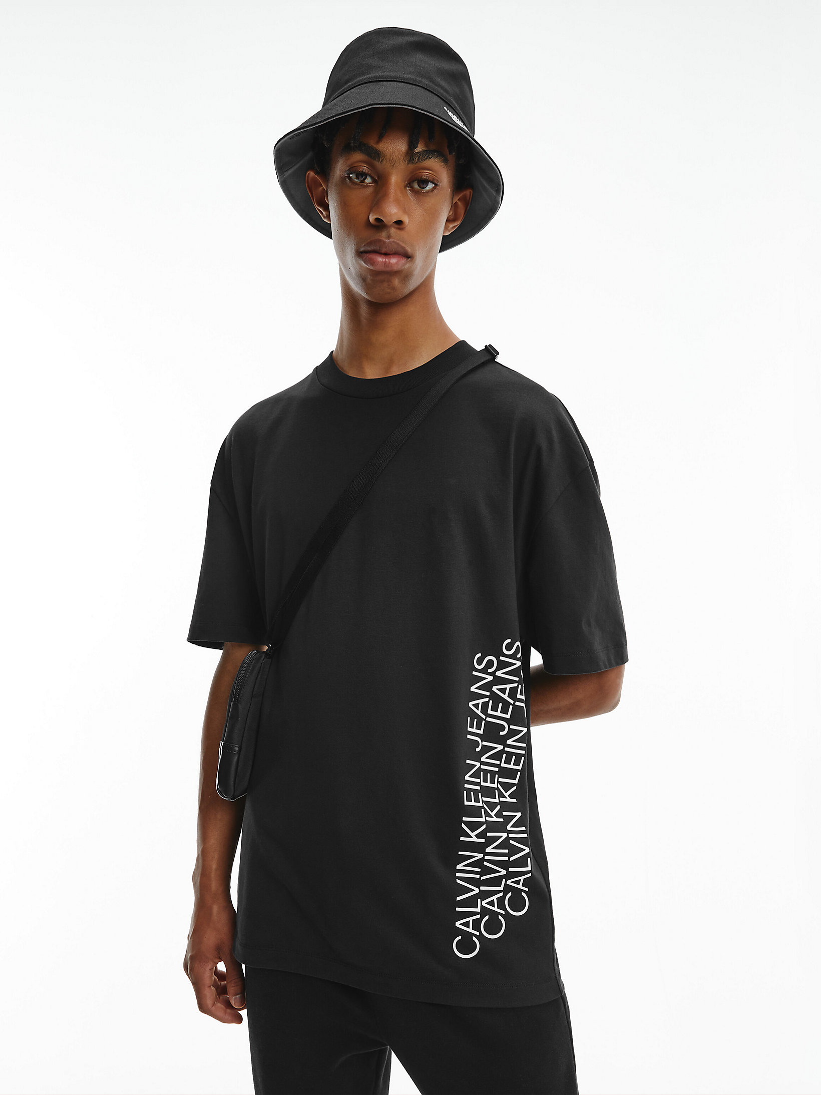 Oversized Logo T-shirt Calvin Klein® | J30J320663BEH Oversized Logo T-shirt Calvin Klein® | J30J320663BEH