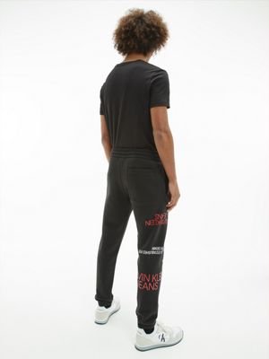 ck black schmales logo-t-shirt aus bio-baumwolle für herren - calvin klein jeans