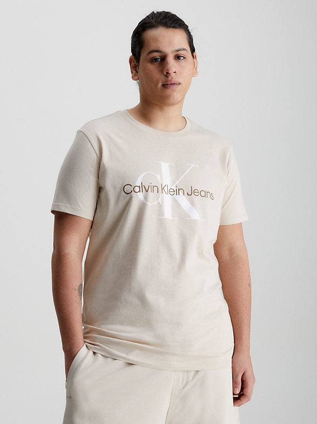classic beige slim monogram t-shirt for men calvin klein jeans