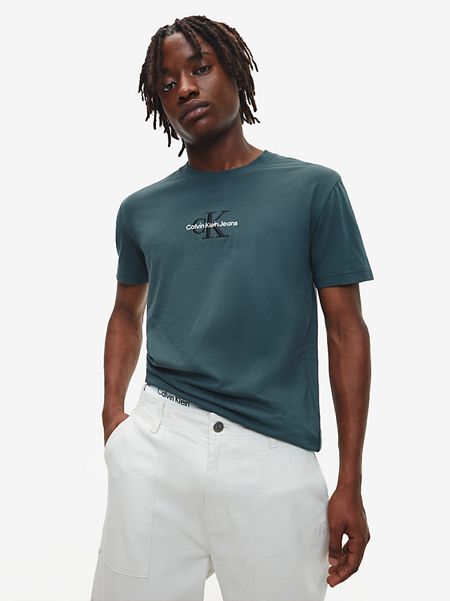T-Shirt Slim En Coton Bio Avec Logo > Dark Seaweed > undefined hommes > Calvin Klein