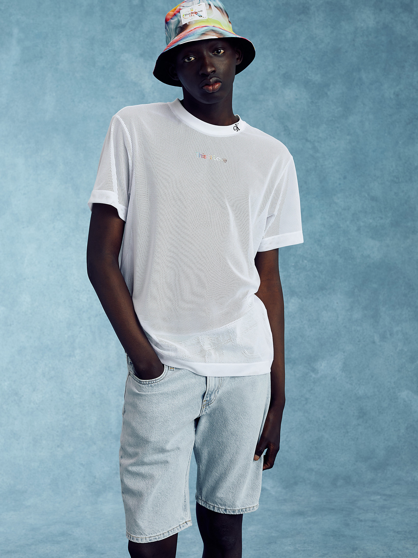T-Shirt Relaxed En Maille - Pride > Bright White > undefined hommes > Calvin Klein