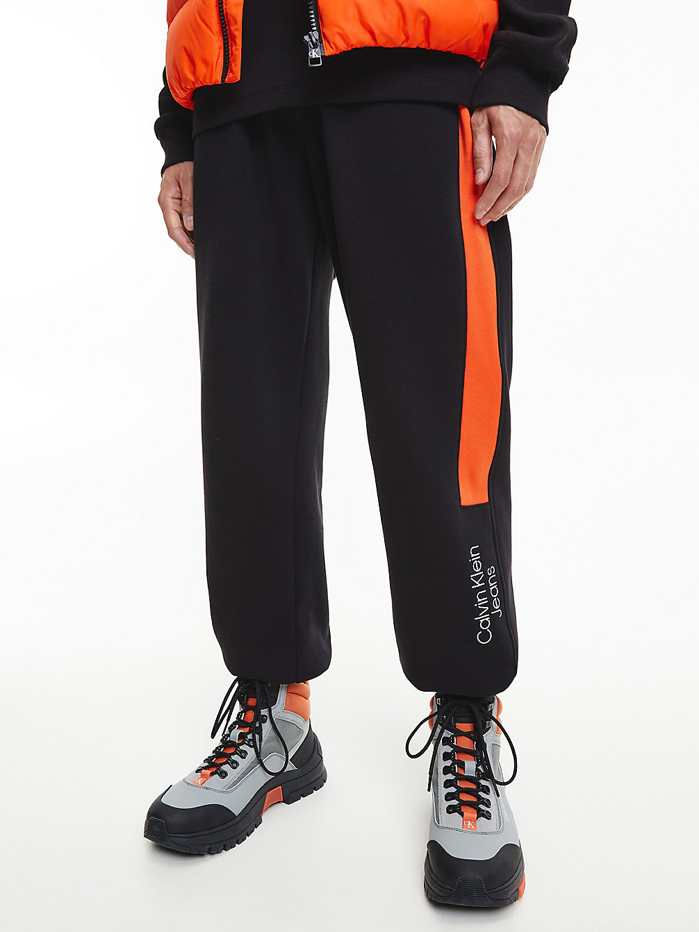 CK BLACK / CORAL ORANGE Pantalon De Jogging Relaxed Color-Block undefined hommes Calvin Klein