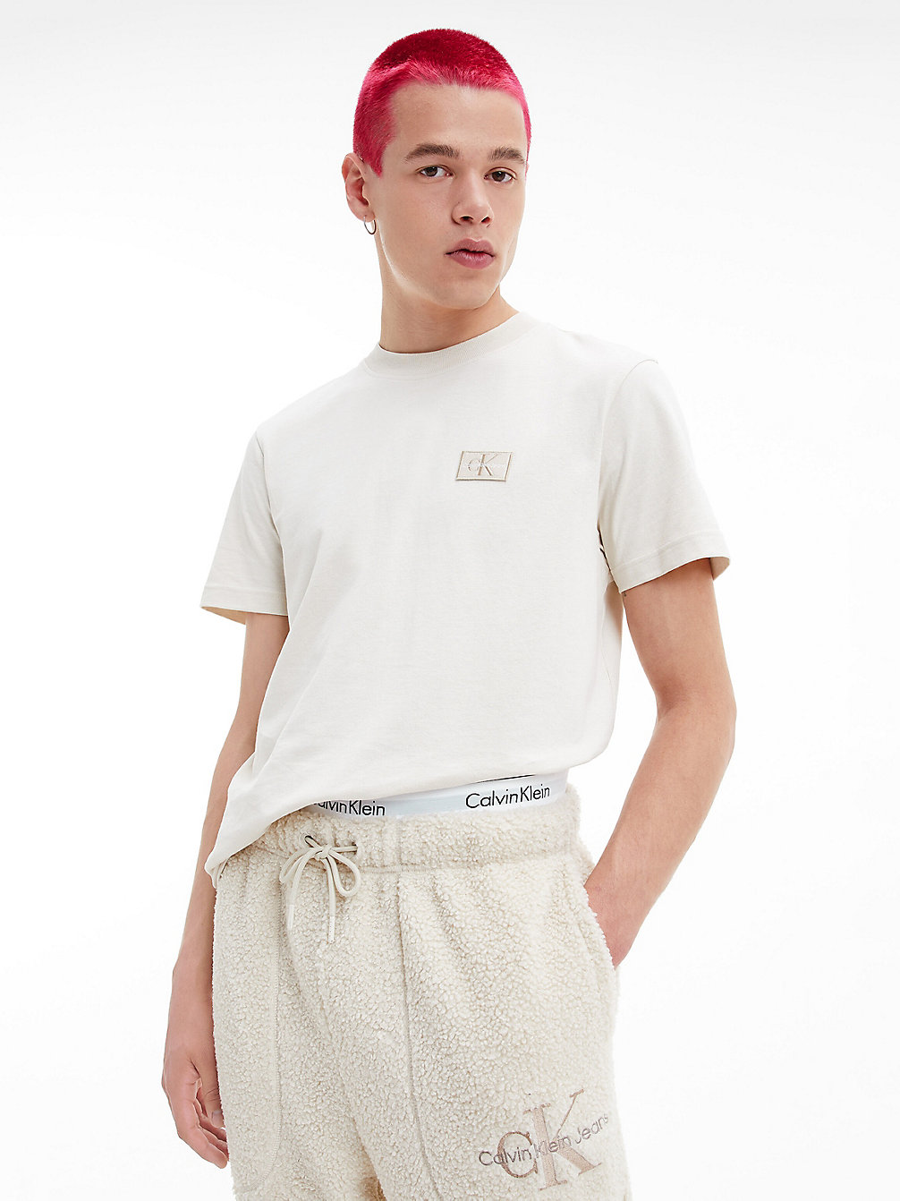EGGSHELL T-Shirt En Coton Recyclé Avec Insigne undefined hommes Calvin Klein
