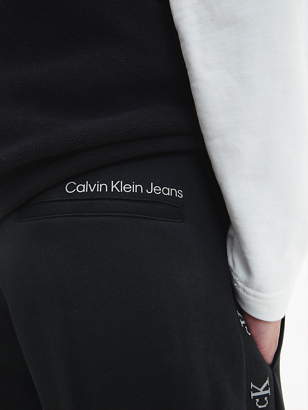 pantaloni da tuta con logo tape black da uomo calvin klein jeans