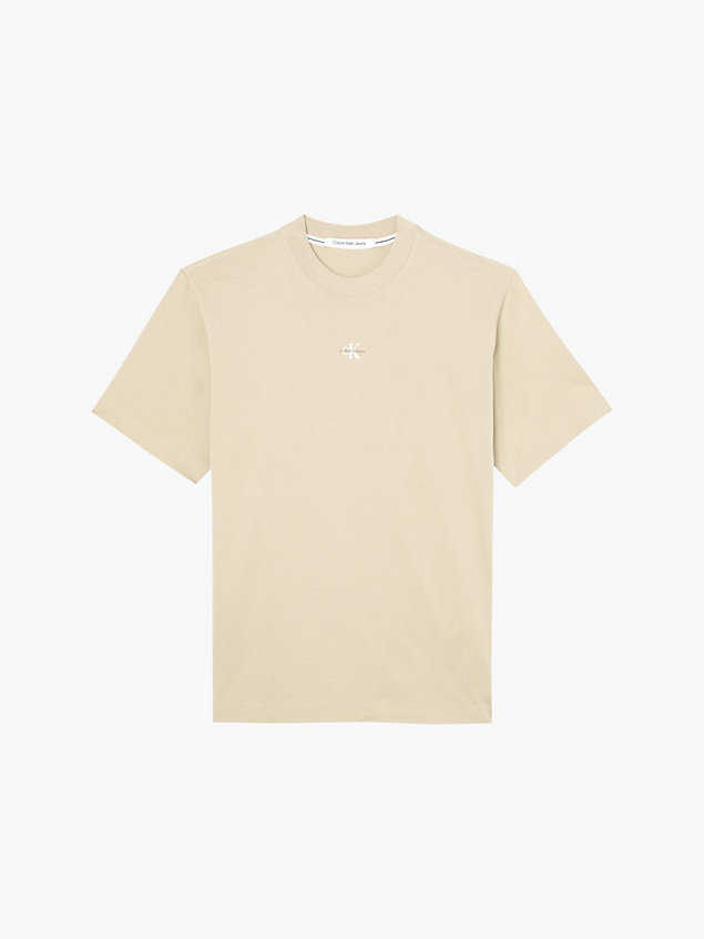 t-shirt con logo posteriore taglio relaxed beige da uomo calvin klein jeans