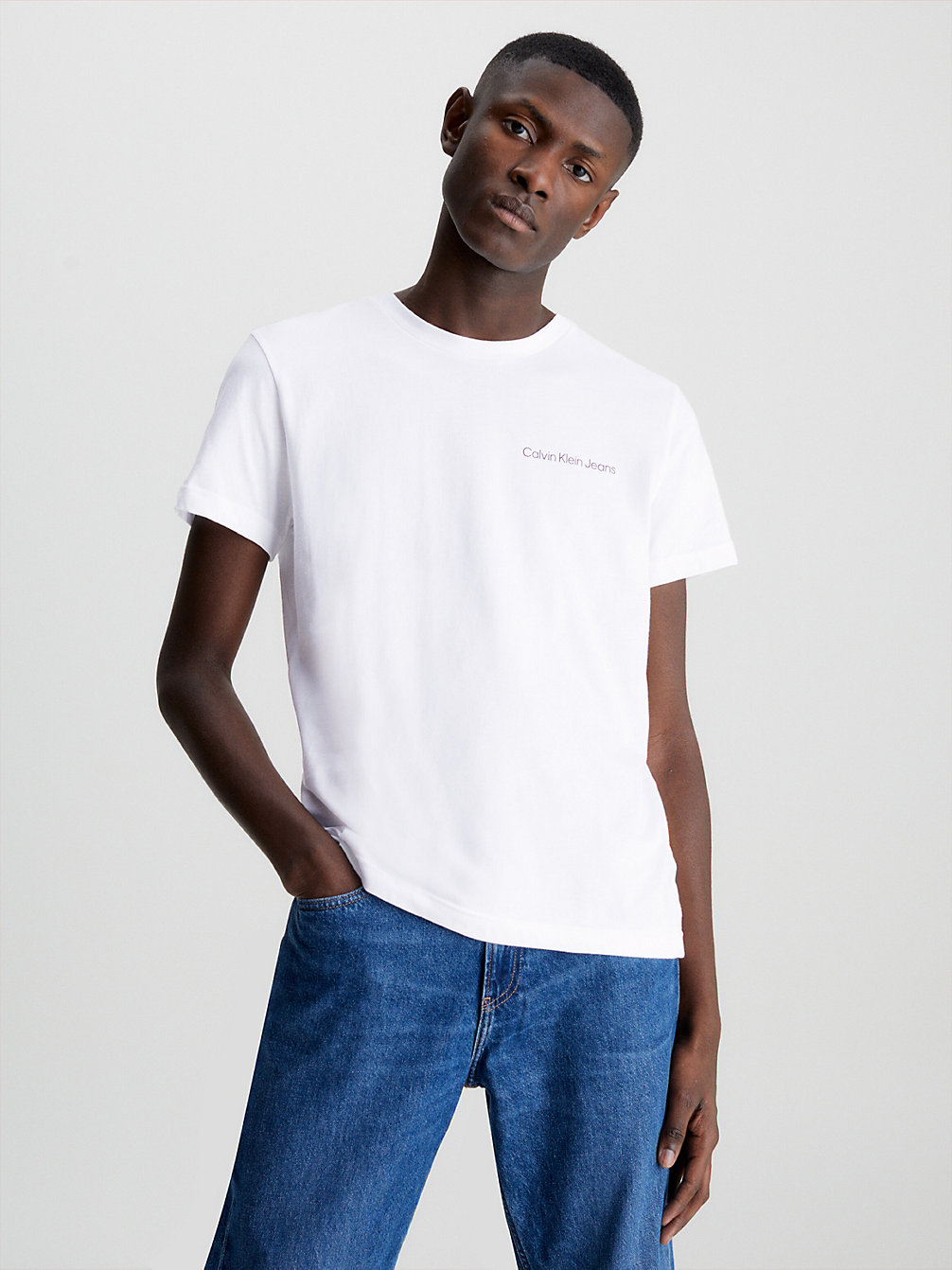 T-Shirt Slim In Cotone Biologico Con Logo > BRIGHT WHITE > undefined uomo > Calvin Klein