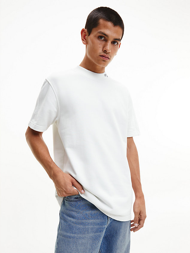 white swobodna koszulka z bawełny frotte dla mężczyźni - calvin klein jeans