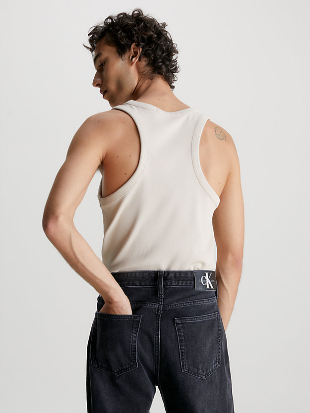 Camiseta de con espalda cruzada Calvin Klein® | J30J322846ACI