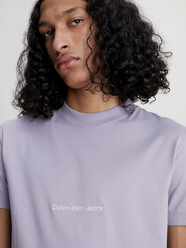 purple slim logo t-shirt for men calvin klein jeans