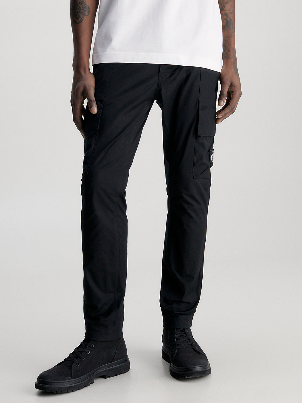 CK BLACK Pantalon Cargo Skinny Délavé undefined hommes Calvin Klein