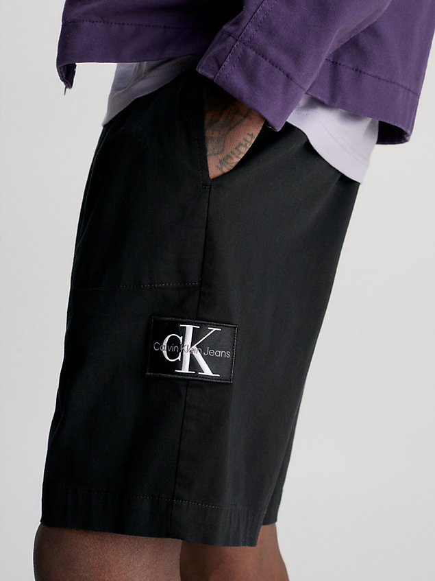 black szorty z paskiem z bawełny z twillem dla mężczyźni - calvin klein jeans